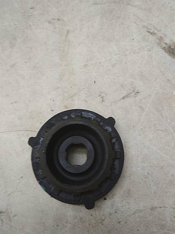 Cao su bắt két nước (dưới) (25336-3V000)