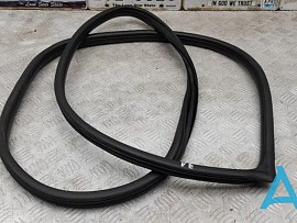 Gioăng cánh cửa sau trái (83130F2000)
